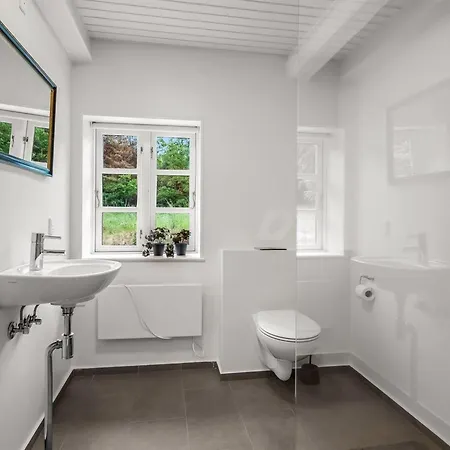 Holiday home Chrissie - 3km From The Sea By Interhome